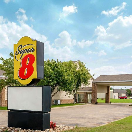Отель Super 8 By Wyndham Beresford Экстерьер фото